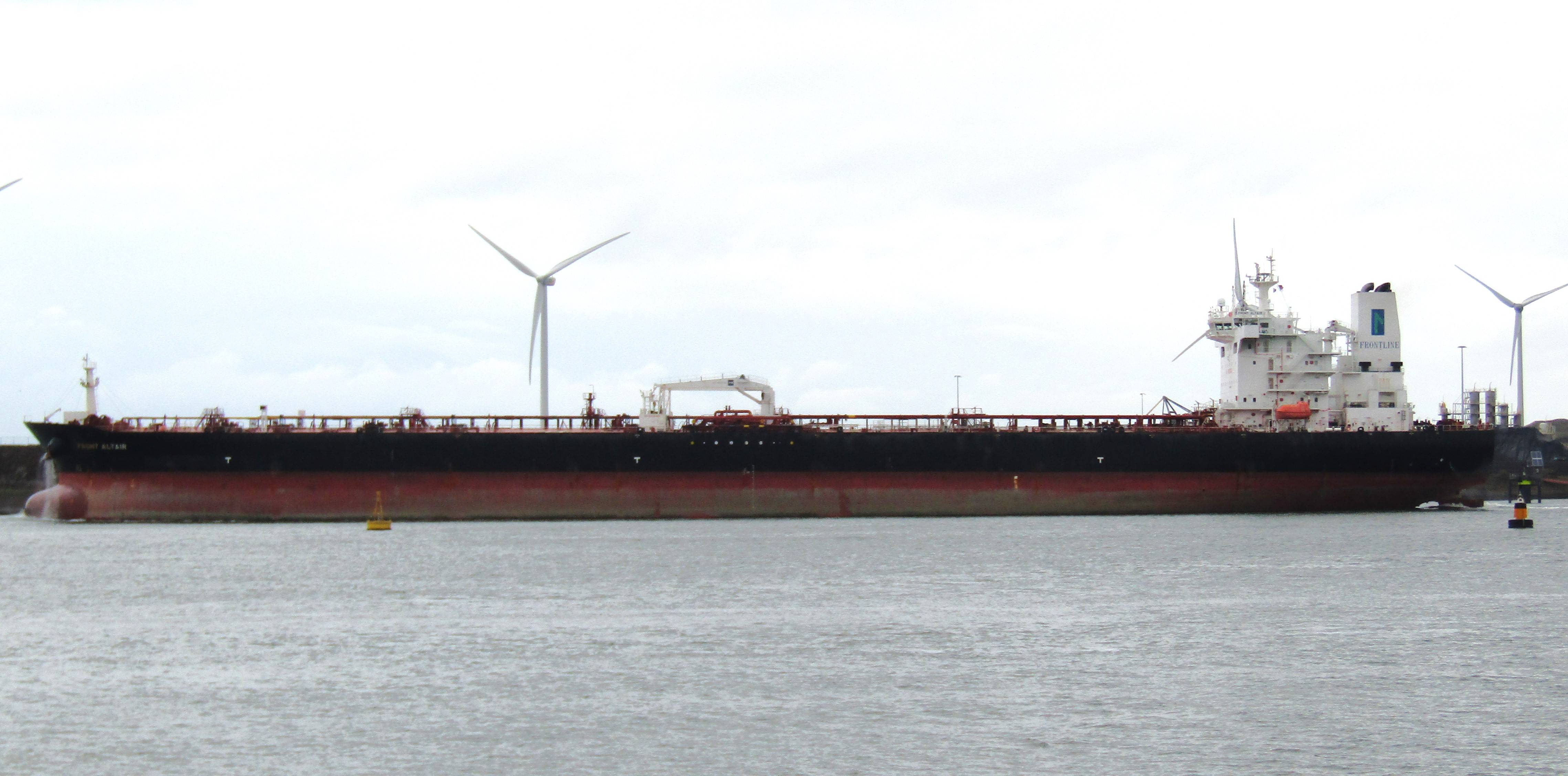FRONT ALTAIR 